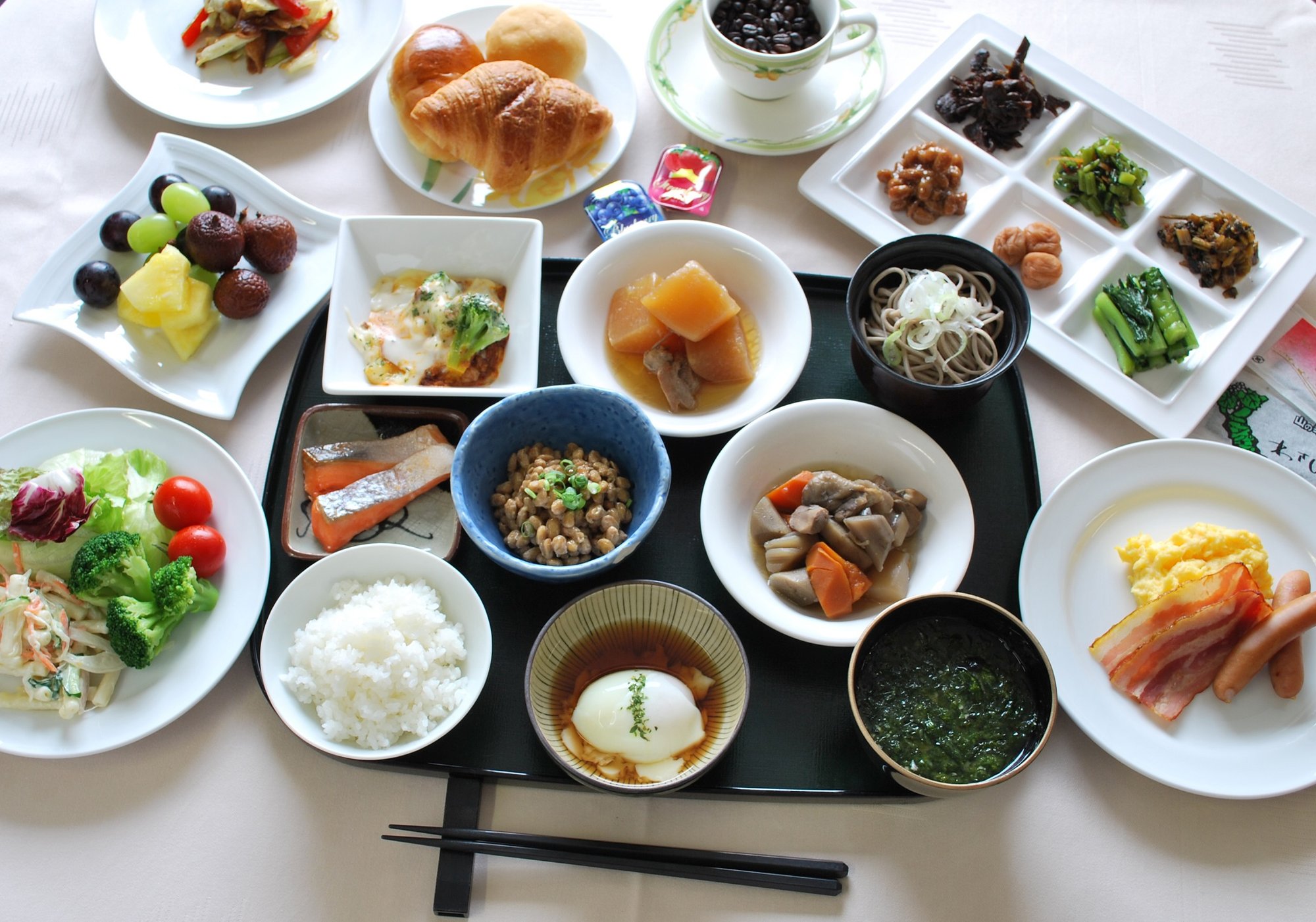 朝食
