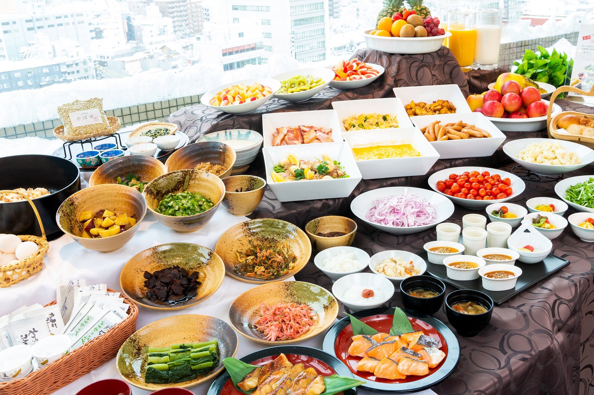 朝食